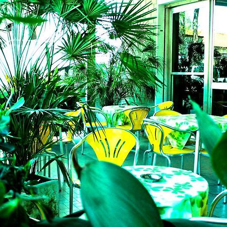 Hotel Leda Rímini Exterior foto