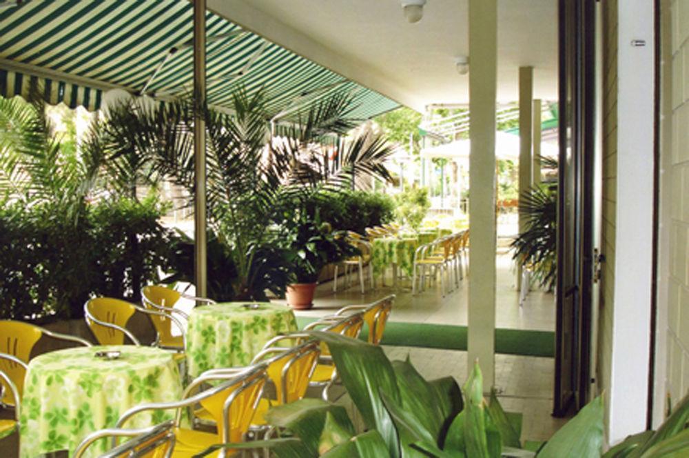 Hotel Leda Rímini Exterior foto